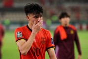 国足2大新星动态！徐彬将上演狼队首秀，王钰栋收德甲豪门邀请未成行